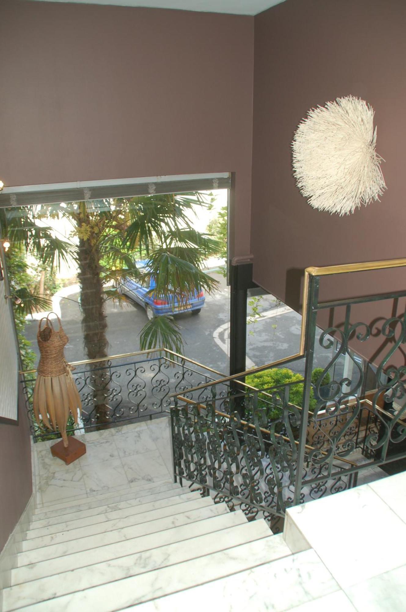 Hotel De L'Avenue Saintes Buitenkant foto